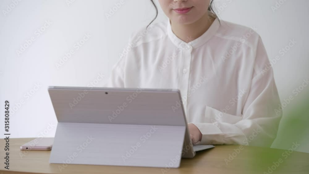 女性 女性