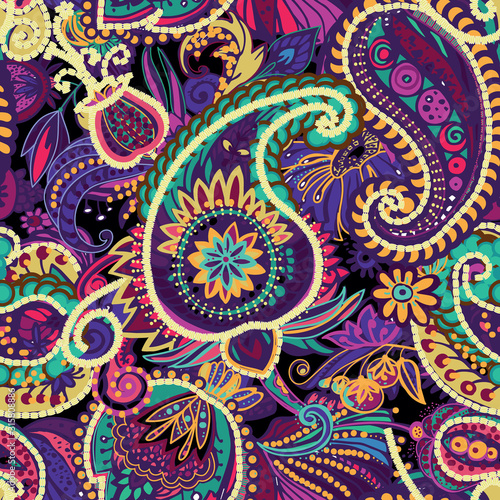 Original traditional oriental vintage paisley pattern in a modern version.