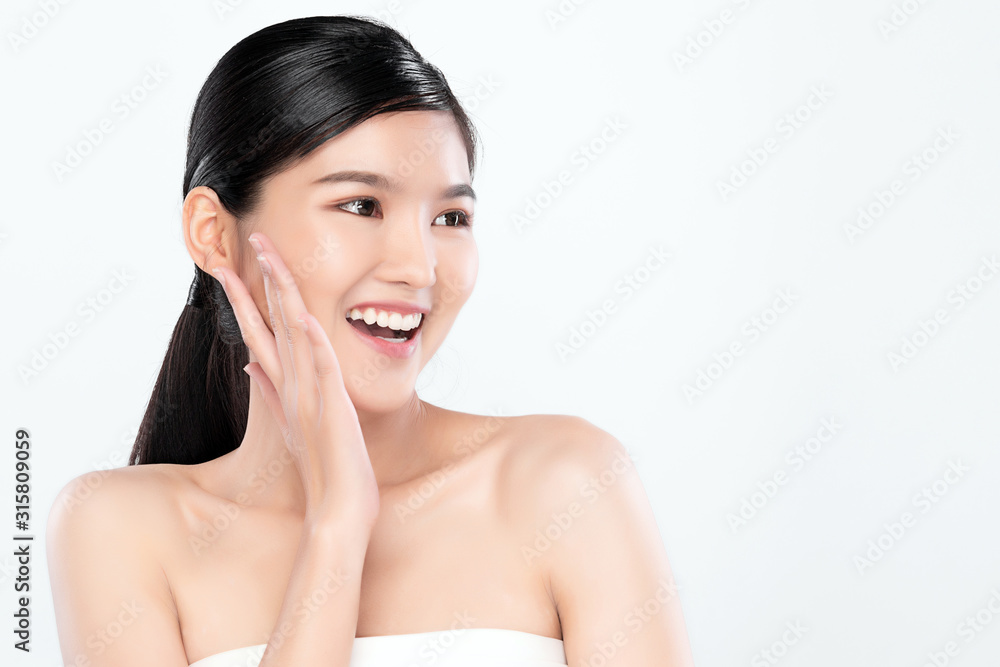 Portrait beautiful young asian woman clean fresh bare skin concept. Asian girl beauty face skincare and health wellness, Facial treatment, Perfect skin, Natural make up, on white background Portrait beautiful young asian woman clean fresh bare skin concept. Asian girl beauty face skincare and health wellness, Facial treatment, Perfect skin, Natural make up, on white background