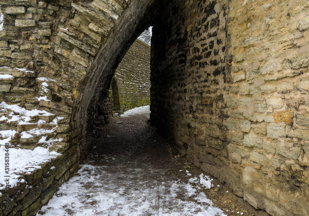 Fototapeta premium Arch in the fortress Walls.