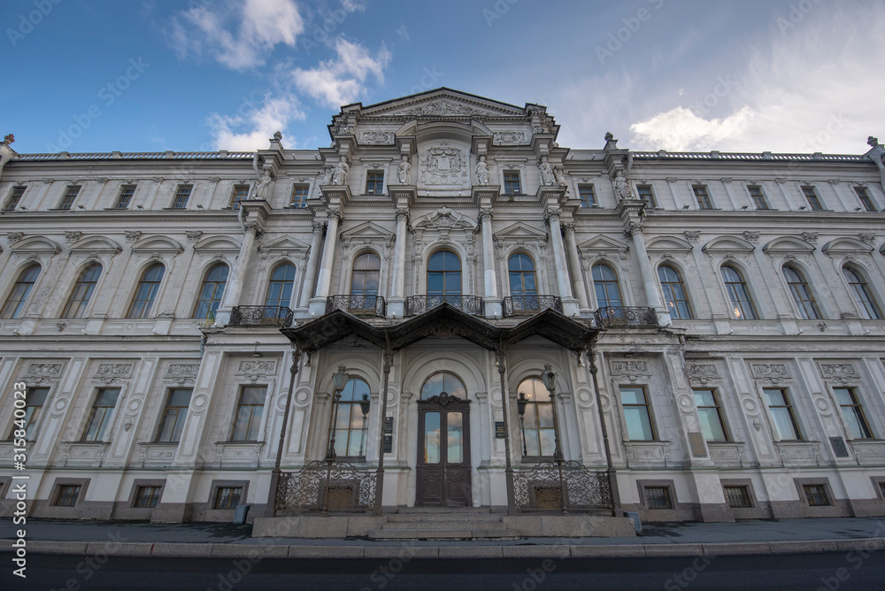The Novo-Mikhailovsky Palace on Dvortsovaya Embankment in Saint Petersburg, Russia. The New Michael Palace designed by Andrei Stackenschneider