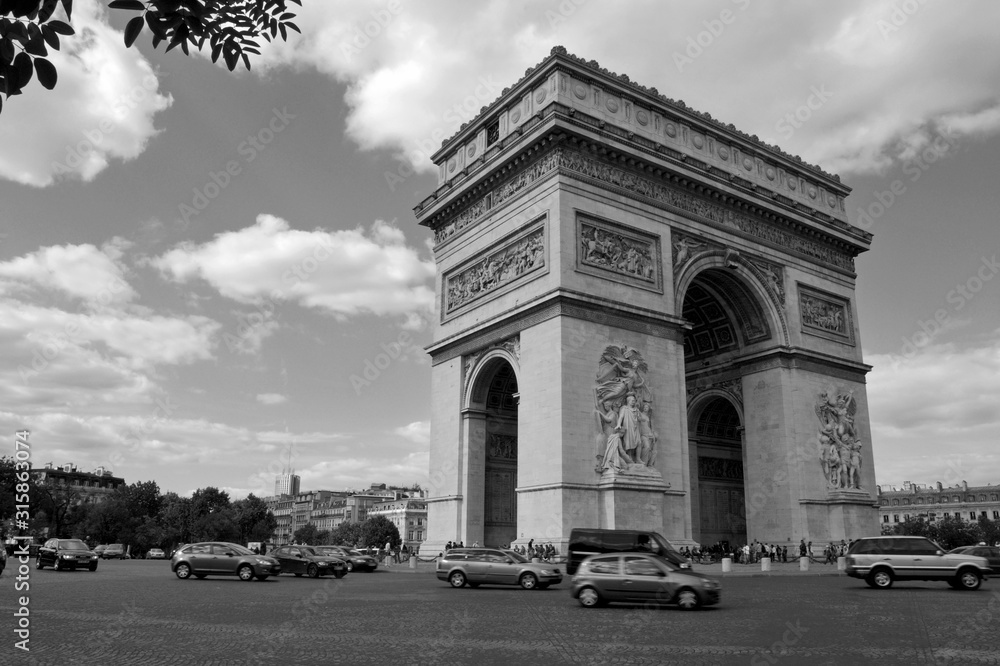Arc De Triomphe Black And White