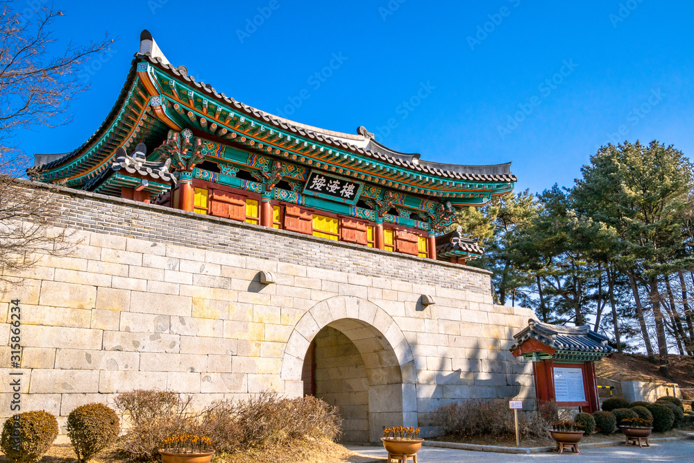 Obraz premium Kwangseongbo Fortress is a military defense facility in the Joseon Dynasty.