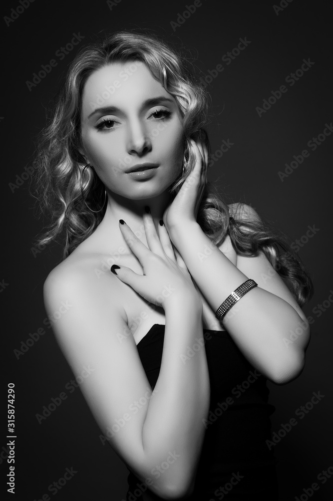Naklejka premium beautiful girl