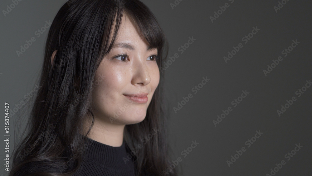 ビューティー 笑顔の女性 ビューティー 笑顔の女性
