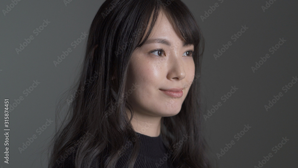 ビューティー 笑顔の女性 ビューティー 笑顔の女性