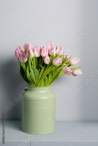 Fototapeta Naklejka Na Ścianę i Meble -  patter for spring card. Bouquet of pink tulips. copy space 