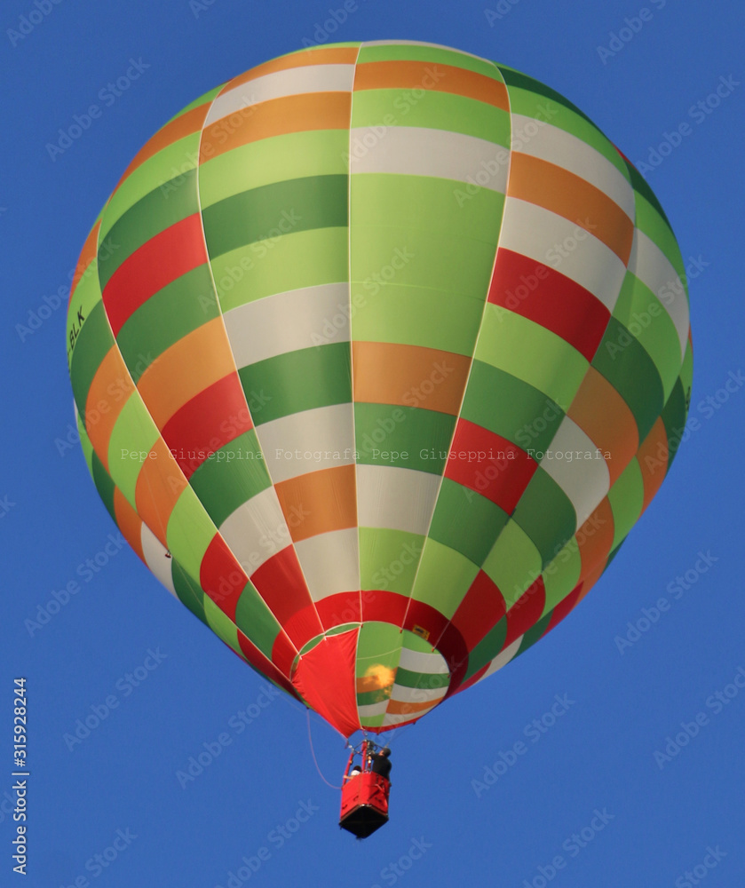 Fototapeta premium hot air balloon