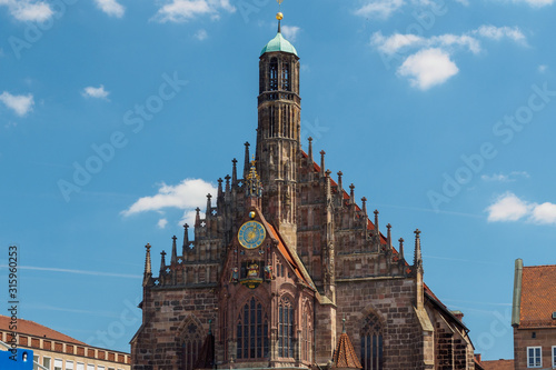 Obraz na płótnie The Frauenkirche (Church of Ladies) in Nuremberg, Bavaria, Germany w salonie