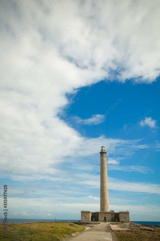 Plouguerneau: phare de l'île Vierge