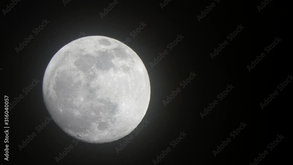月と雲 2020年1月9日 月と雲 2020年1月9日