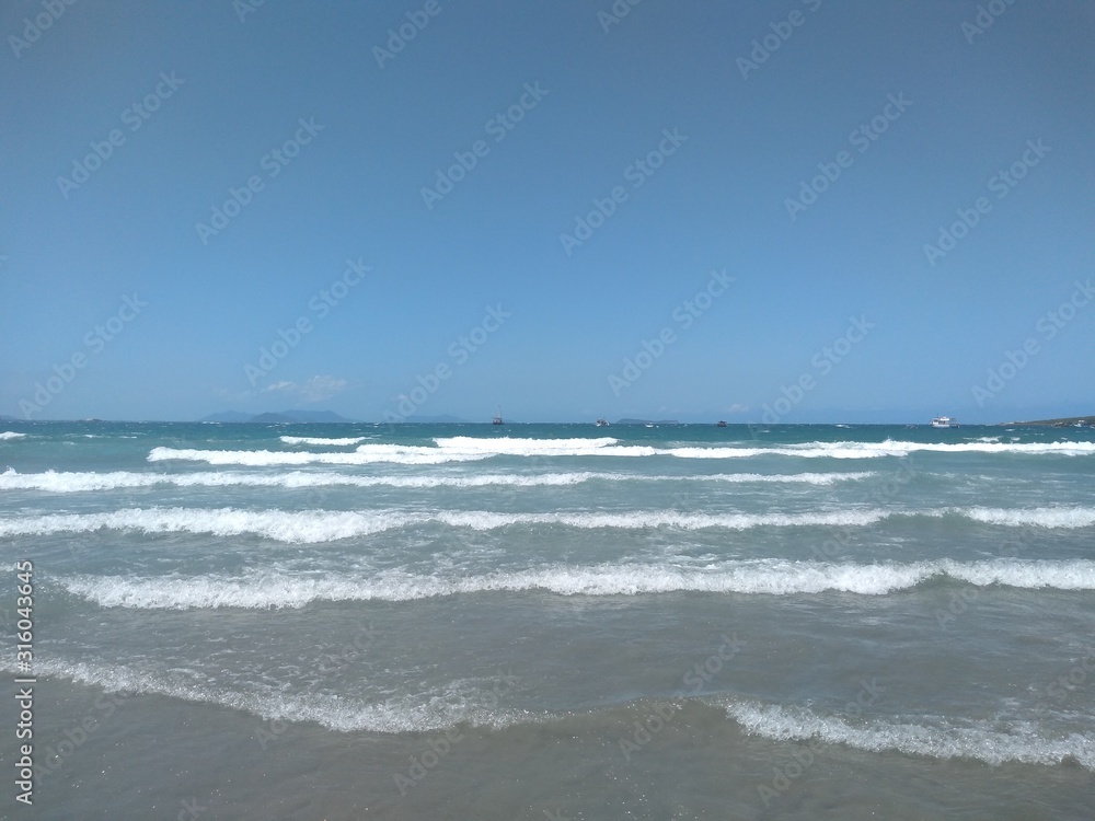 Baía e praia de Garopaba, Santa Catarina, Brasil