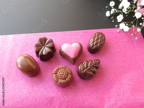 チョコレートと花束