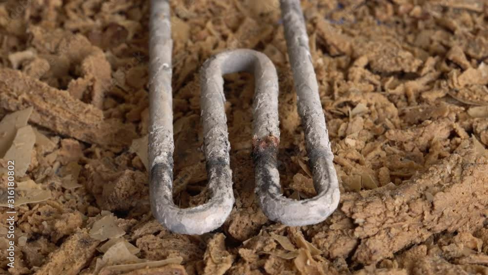 Limescale on the heating element for washing machine. Removing and