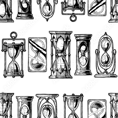 Seamless pattern with different hourglass