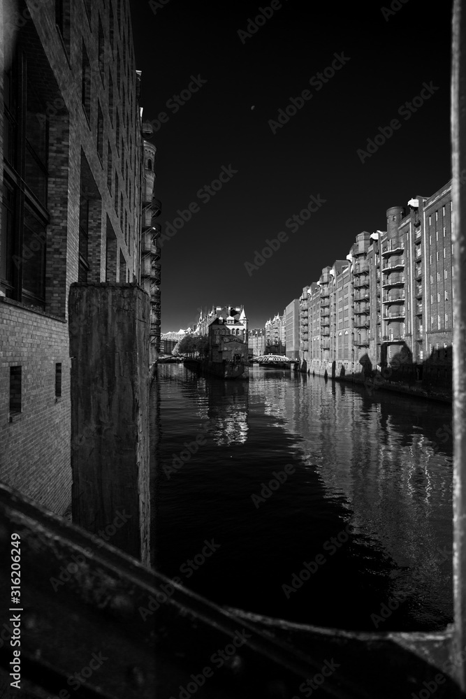 Fototapeta premium streetview hamburg oldtown