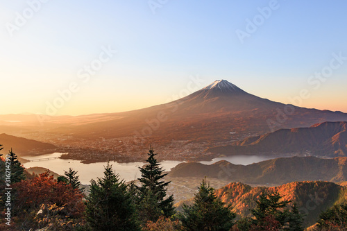 Mt. Fuji taken from Shindo Pass: Beni-Fuji