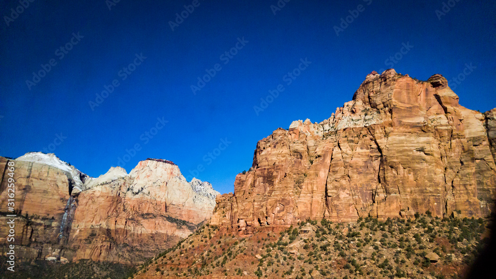 Fototapeta premium Zion with snow