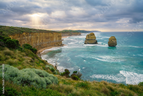 gibson steps at sunrise, twelve apostles, great ocean road in victoria, australia
