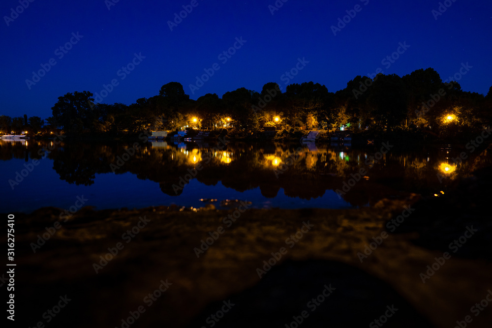 Obraz premium River at night , lights