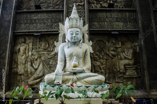 Colombo/Srilanka December 27th 2019: Buddha statue in Gangaramaya Temple in Colombo, Srilanka