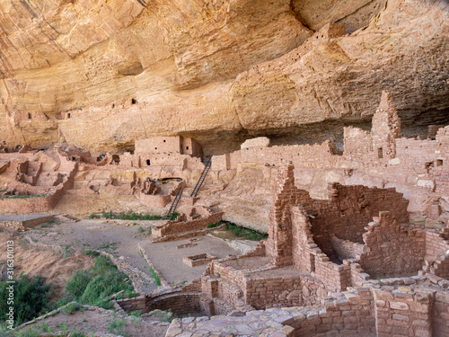 Ancient Cliff dwellings in Mesa Verde National Park