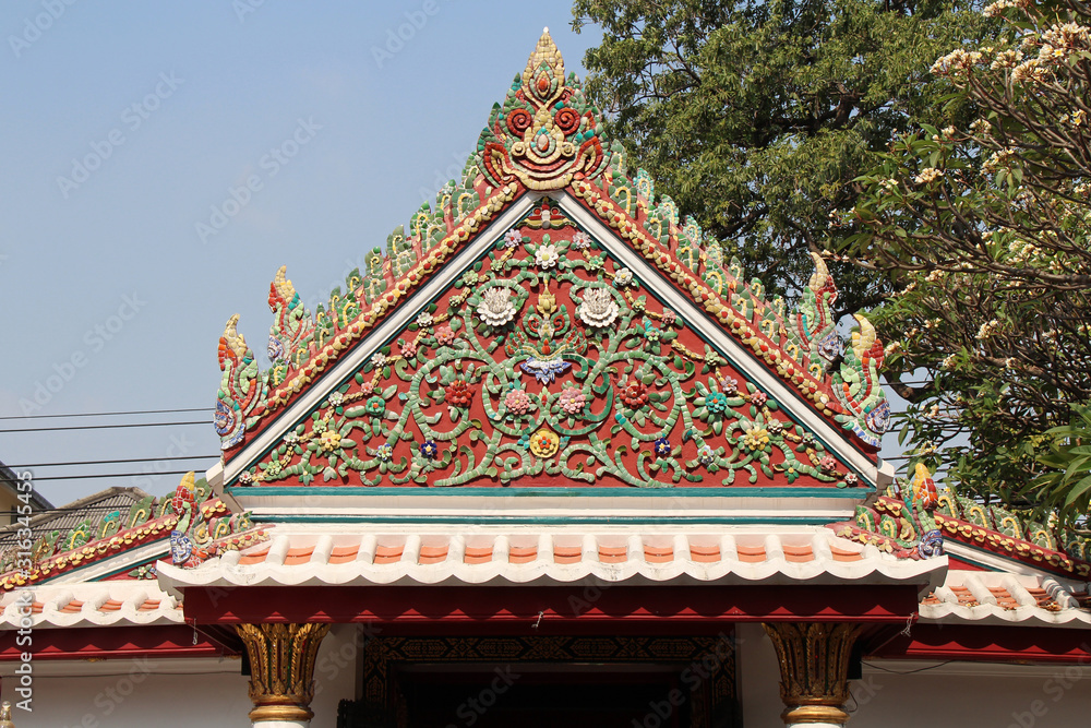 buddhist temple (Wat Bowonniwet) in Bangkok in thailand 