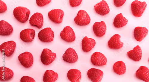 Fresh raspberries pattern.