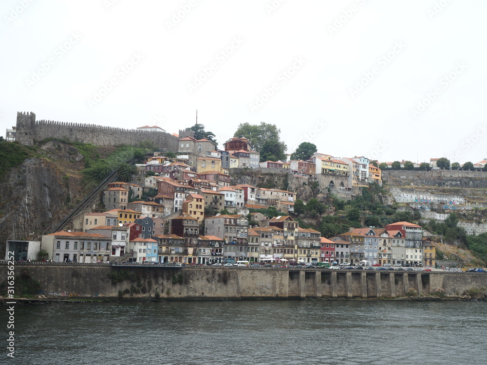 Obraz premium OLYMPUS DIGITAL CAMERA