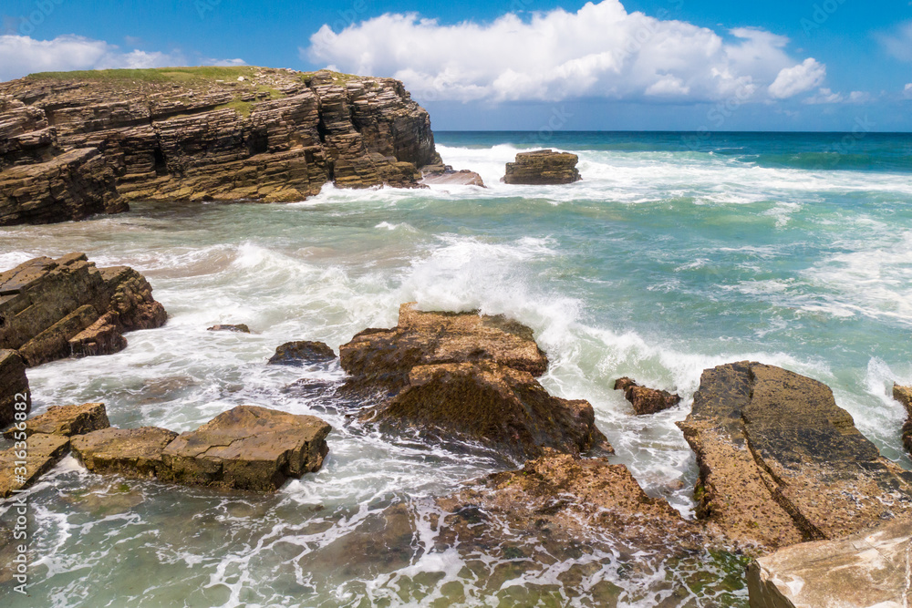 Praia das Illas - Das Wasser kommt zurück - Große Wellen