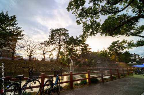 秋の勝山公園