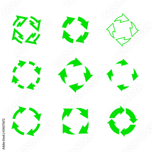 Vector recycle arrows. Set of icons.