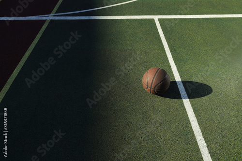basketball on a court  © victor198226