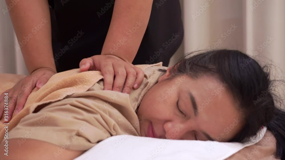 Thai body massage by therapist in salon spa,4K Thai body massage by therapist in salon spa,4K