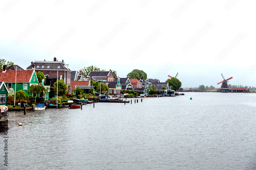 Fototapeta premium Zaanse Schans windmills village