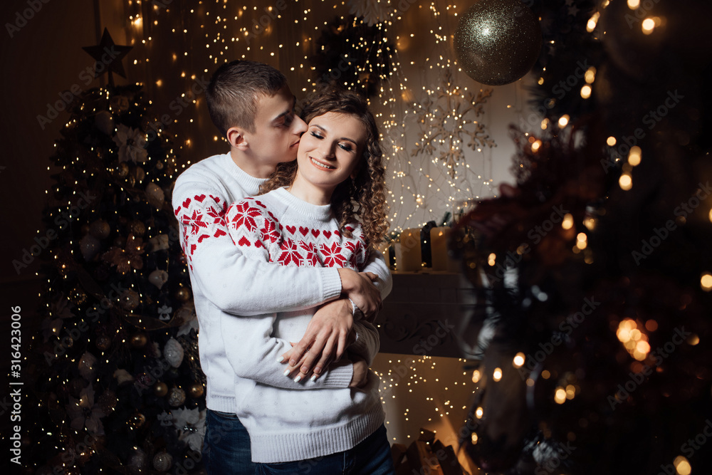 Valentine's Day Christmas Tree - Savvy Saving Couple