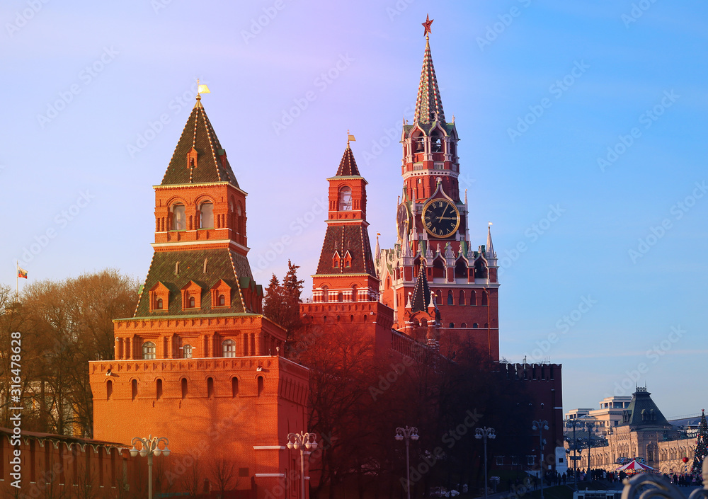 Fototapeta premium Beautiful photo of views of the Moscow Kremlin