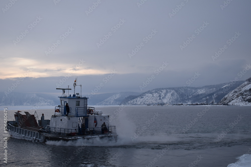 Fototapeta premium baikal lake, Baikal Listvyanka