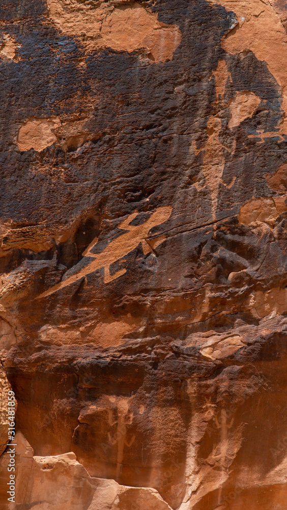 Fototapeta premium Ancient Native American Cultural Rock Art Petroglyph Carving
