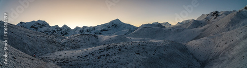 sunrise from annapurna thorong la pass panoramic shot snow peak