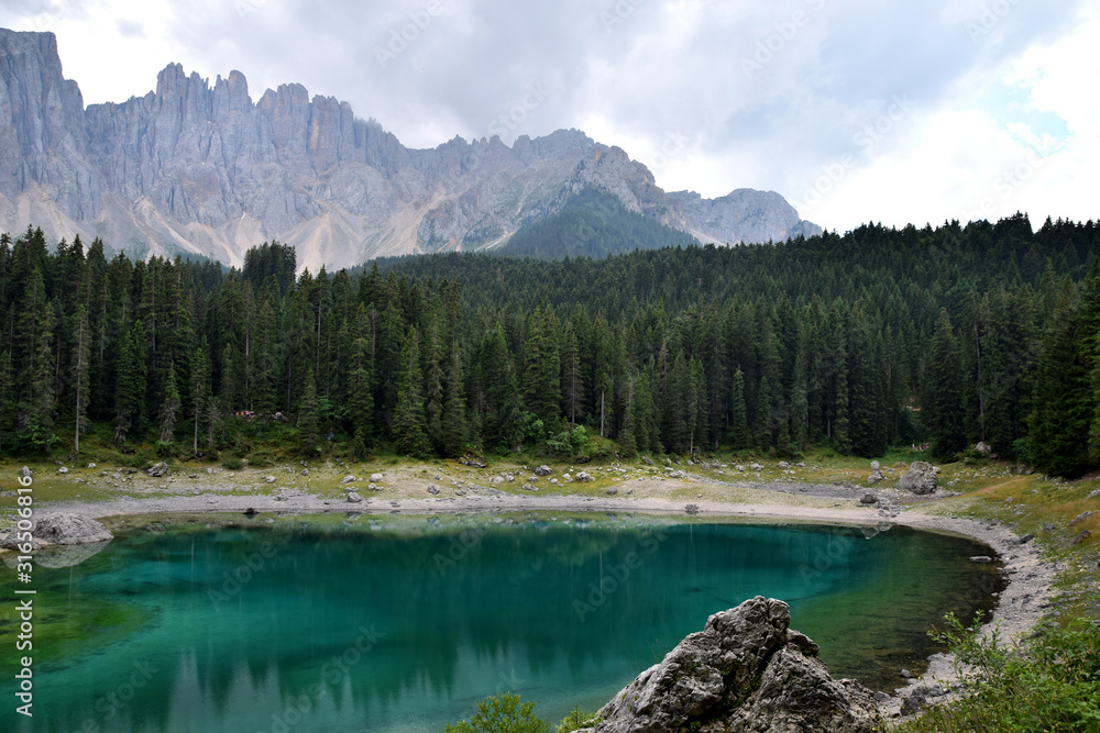 Karersee beim Rosengarten Karersee beim Rosengarten