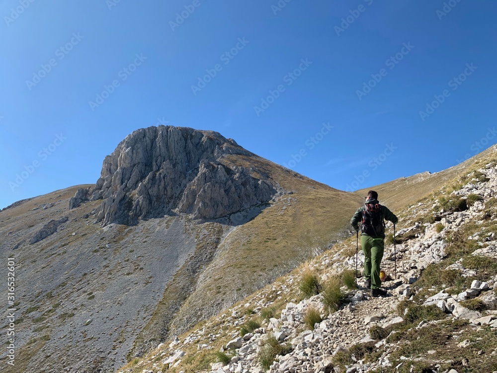 Escursionismo Monte Camicia 