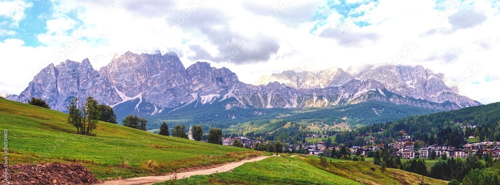 Dolomiten - Cortina d'Ampezzo - Aussicht Berge