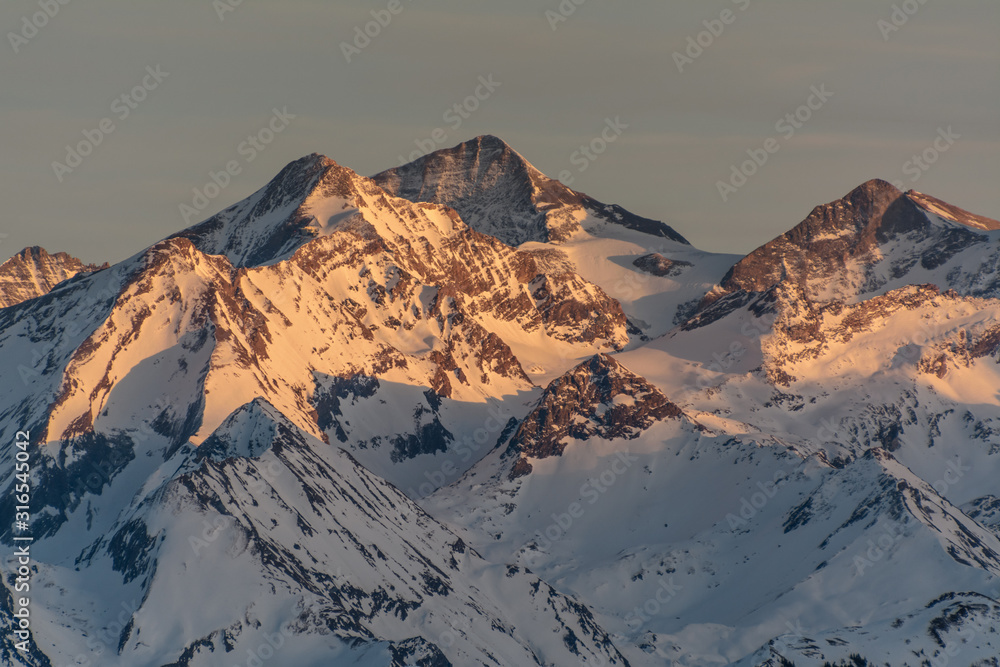 Großes Wiesbachhorn Berg im Morgenlicht
