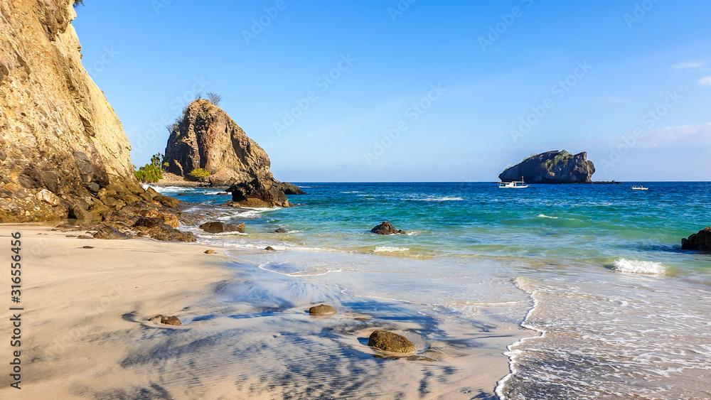 Koka Beach - Idyllic beach with tall cliffs around