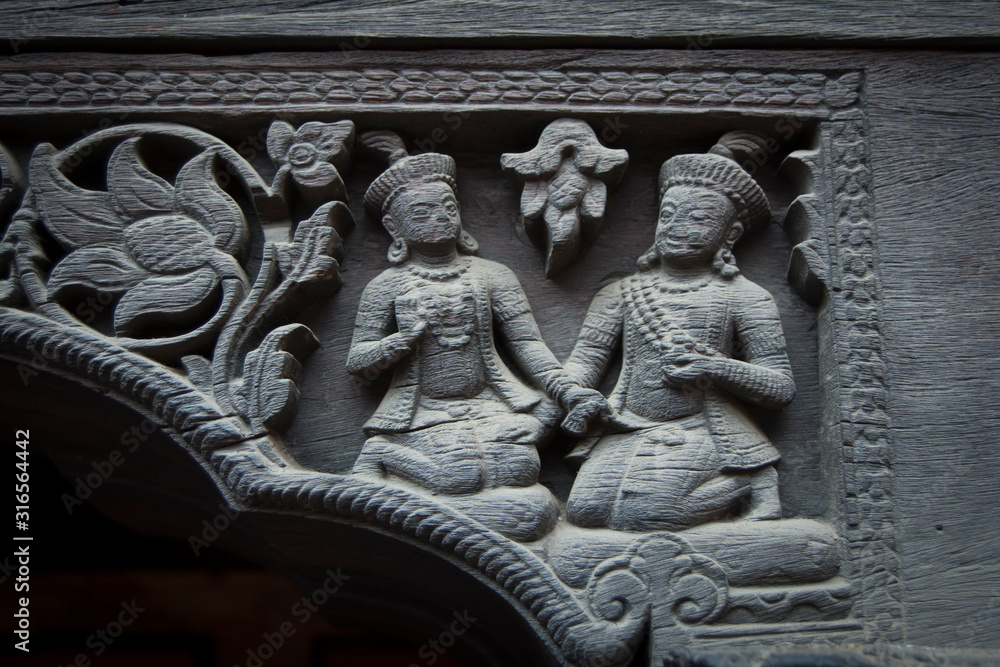 Hinduist sculptures in buildings in Nepal