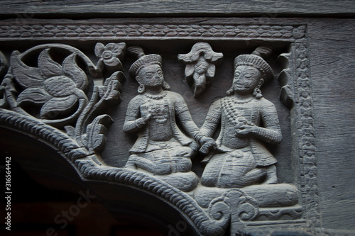 Hinduist sculptures in buildings in Nepal