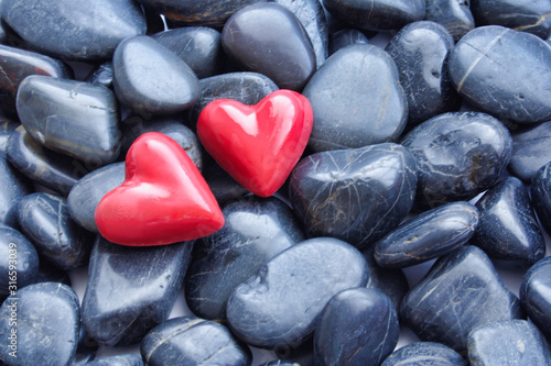Two Hearts on Pebbles