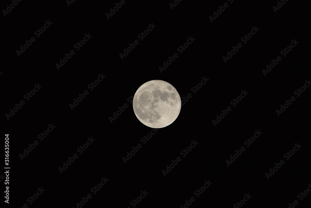 Fullmoon Fullmoon