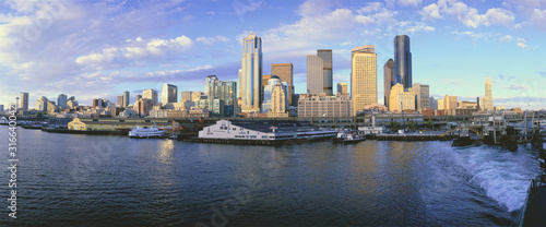 This is the skyline and harbor of Seattle. © spiritofamerica